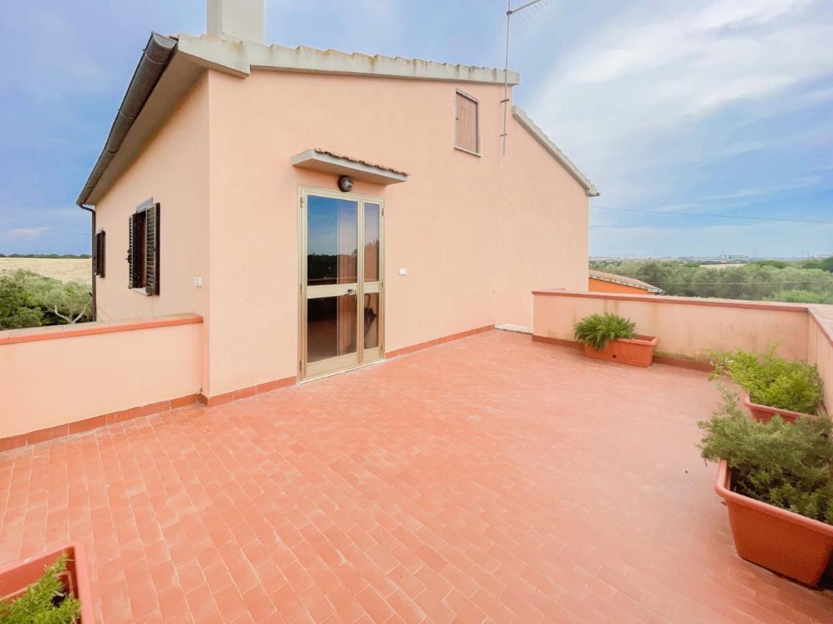 Villa In Campagna Tra Natura E Verde มอนตัลโต ดิ กัสโตร ภายนอก รูปภาพ